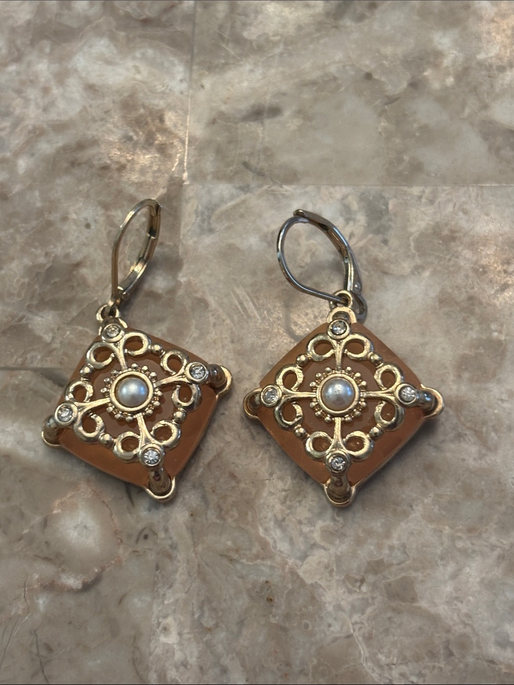 Vintage Avon signed NRT Gold-Tone Pearl Filigree Drop Earrings